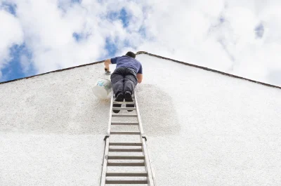 Peinture extérieure à la Regrippière — façades et ravalement